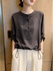 Fashionable and Unique Blouse