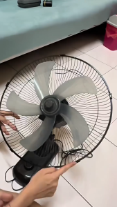 LePinBang 1 year warranty 16" Wall Fan | Remote & Manual Control | Powerful Silent Energy-Saving