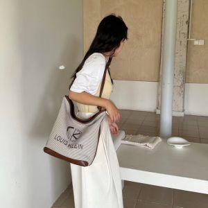 Eurido Minimalist Large Bucket Bag 2025 New Stripe Handmade Canvas Tote Commuter Bag Single Shoulder Bag for Women
