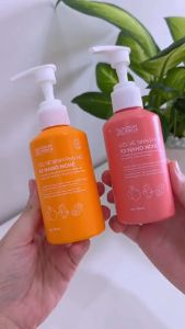Combo Sữa Tắm Thảo Dược Gừng Nghệ Cỏ Cây Hoa Lá 500gram & Gel Vệ Sinh X2 Nano Nghệ 150gram