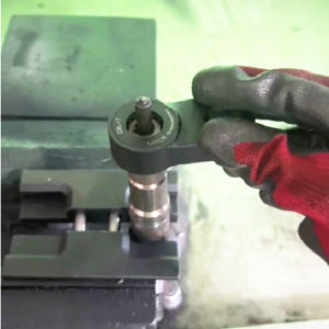 Công Cụ Sửa Chữa Cờ Lê Lắp Đặt Và Tháo Lắp Nắp Vòi Phun Đường Ray Chung CR-17 Diesel Cho Bosch Denso Siemens