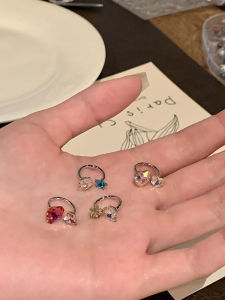 Titanium Steel Medical Grade Hoop Earrings with Zircon Heart Design Sleep Friendly No Removal Needed Ear Cuff Studs 1.2mm Thick