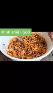 Mắm cá chốt trộn đu đủ giòn tươi.- ăn vặt--ĐẠI NGƯ