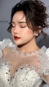 Keo Xịt Giữ Nếp Cứng vừa Osis+++ Session 300ml (Hàng Nhập Đức)