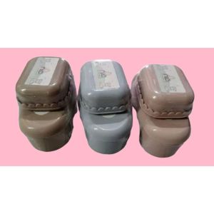 TEMPAT BEDAK PLUS TEMPAT SABUN BANDET / KOTAK SABUN BAYI ANTI PECAH