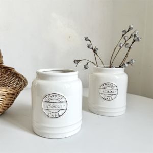 Attractive Ceramic Kitchen Storage Jar Simple Nordic Style Utensil Holder Spoon Fork Storage Vase Practical And Stylish
