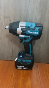 รับประกัน Makita DTW700 ไฟฟ้าแบบชาร์จไฟ ที่ไม่ต้องการเสียเงิน 18V 6.0Ah แบบลิเธียม 1/2 ประแจผลกระทบแบบชาร์จไฟได้