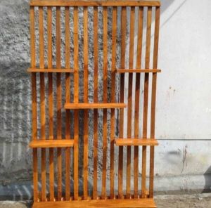 SKAT PEMBATAS RUANGAN DAPUR - SEKAT PARTISI PEMISAH RUANGAN 5 RAK AMBALAN KAYU