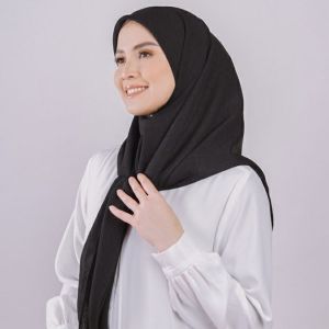 Elzatta Hijab Kerudung Segi Empat Keisha Dhara