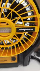 Maybuck ญี่ปุ่น พัดลมลิเธียม พัดลมพกพา พัดลมตั้งโต๊ะ ลิเธียม กำลังสูง มีไฟLED ลมแรง3ระดับ ใช้ได้ทั้งแบตเตอรี่และเสียบปลั๊ก ใช้ในตกปลา แคมป์ปิ้ง พัดลมแคมป์ปิ้ง เหมาะสำหรับการเดินทางและทำงานกลางแจ้ง 12นิ้ว Outdoor Fans