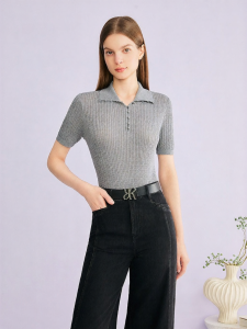 Summer New Fashion Elegant V-neck Knitted Top