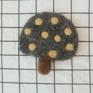 Handmade Wool Felt Cute Mushroom Star Animal Geometric Coaster Heat Resistant Pad round Shape Japanese Style  Trend
