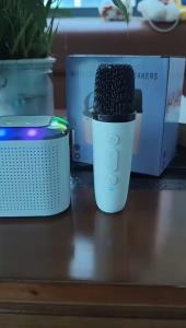 SG [READY STOCK] Mini audio microphone wireless microphone Outdoor portable karaoke set karaoke speaker and karaoke equipment wireless microphone 迷你音頻麥克風，無線麥克風，戶外便攜式卡拉ok套裝，卡拉ok音箱和卡拉ok設備，無線麥克風