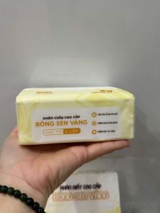 KHĂN GIẤY BÔNG SEN VÀNG LOẠI 300 TỜ 1 GÓI