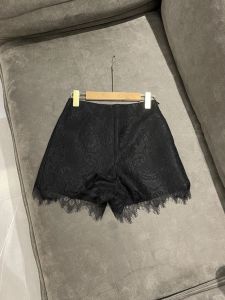 Fashionable Lace Trim Short Pants for Women Commute Friendly Outerwear Black Anti-Light Walking Shorts Casual mid Waist Zipper