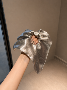 JIUDUOLAN | Stylish Silver Glossy Square Hair Accessory