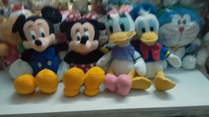 Bộ gấu bông chuột Mickey và các bạn trong Film Mickey Mouse Club House size trung to 50cm