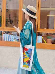 Big Sale European Station Summer New Arrival Lace Sun Protective Clothing Female Loose Slim Looking Elegant Long Vacation Cardigan Outwear