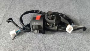 Cùm Công Tắc Trái Phải Honda Cb125t