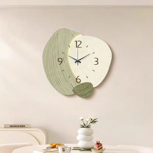 Luxury Creative Non-drilling Wall Clock