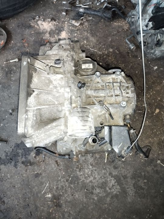 gearbox nissan livina latio 1.6 auto original japan Lazada