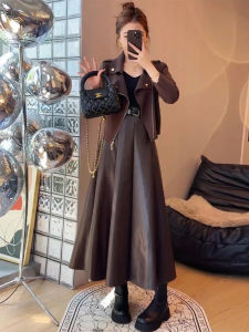 2024 Autumn High Waist Knitted Biker Suit Vintage Fashion Set Cotton Material Two-Piece Ensemble for Women Ages 25-35