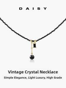 DAISY DREAM | Retro Black Crystal Necklace with Unique Design Beads Collar Chain Sugar Cube Pendant Elegant Versatile