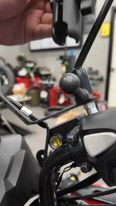 [Original] MOTOWOLF Motorcycle Cellphone Holder FULL ALLOY/UNIVERSAL 360° ROTATABLE MOBILE PHONE HOLDER FOR MOTORCYCLE MDL2821 Rechargeable CP Holder
