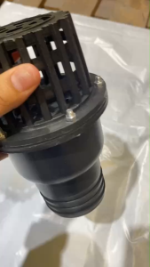 ฟุตวาล์วแบบสวมสายดูด หัวกระโหลก PVC สวมสายดูด ขนาด 2 นิ้ว ลิ้นสปริง แข็งแรง ทนทาน ฟุตวาล์วระบบน้ำ