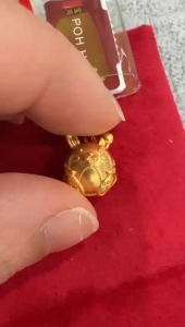 Poh Heng Jewellery 22K Guardians Of Fortune Rabbit Charm in Yellow Gold[Price By Weight]