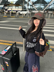 เสื้อสเวตเตอร์คาร์ดิแกนถักแบบสวมหัวลายตัวอักษรสไตล์อเมริกันสำหรับผู้ชายและผู้หญิง ฤดูใบไม้ผลิและฤดูใบไม้ร่วง ทรงหลวม ลำลอง แฟชั่น