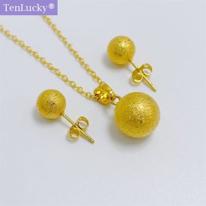 TenLucky 916 Gold Color Necklace Earrings Set Pendant Necklace Stud Earring or Women Fashion Jewellery Simple Classic Subang Telinga Perempuan Doesnt fade