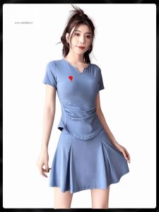 ชุดโยคะ AMI WZWZ กระโปรงสั้นสำหรับเล่นแบดมินตันและเทนนิส ชุดออกกำลังกาย ชุดกีฬา แห้งเร็ว ใส่ไปทำโยคะกลางแจ้ง ผ้าฝ้ายแท้ ฤดูใบไม้ผลิ ฤดูร้อน ฤดูใบไม้ร่วง ฤดูหนาว