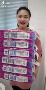 8 Packs Facial Tissue Bathroom Tissue Tissue Paper Wall Mounted Hanging Tissue Paper Toilet Paper