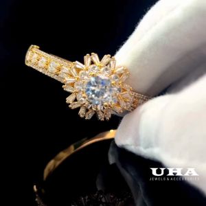 V599 Vòng tay nữ đính đá CZ cao cấp thiết ké tinh tế nhẹ nhàng UHA