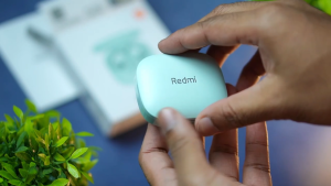 Xiaomi Redmi Buds 6 หูฟังบลูทูธ | ลดเสียงรบกวน AI | ฟังได้ยาวนานสูงสุด 42 | ปรับแต่งเสียง Sound ID | Bluetooth Earphone