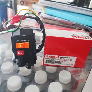 Holder Kiri 3XA Force One Fiz R Vega R Lama Original Yamaha Genuine Part