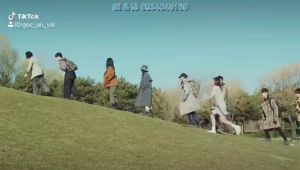 Lẩu tự sôi HAIDILAO - Heo giòn cay