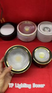 Đèn ống bơ ốp nổi trần 7W phi 90 và 12W phi 110 viền vàng ánh sáng 3 màu