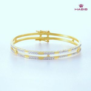 HABIB 916/22K Yellow and White Gold Bangle SCBG020823
