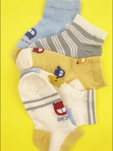 [🚚จัดส่งจากกรุงเทพฯ] ถุงเท้าโครเชต์เด็กผู้ชายอายุ 2-13 ปี บางเบาระบายอากาศดี ลายไดโนเสาร์และรถแข่งสำหรับเด็กผู้ชายโดยเฉพาะ