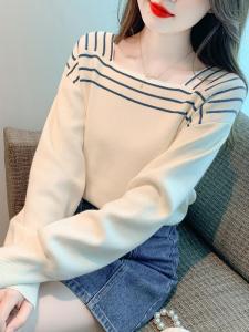 Áo Len Dệt Kim Dài Tay Thời Trang Nữ Xuân Thu Đông Mới Về Chất Liệu Lông Cừu Cổ Vuông Tay Dài Dáng Rộng Thường Ngày