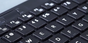 RAPOO K2800 BLACK WIRELESS 2.4GHZ  TOUCH KEYBOARD FOR TV  PLUG AND PLAY UPTO 10 METERS COVER I NO NUMBPAD