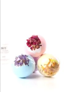 O-New 4pcs Bath Bombs Bubbles Bath Salts Ball Essential Oil Handmade SPA Stress Relief Exfoliating Lavender Rose Lemon Rosemary Dried Flower