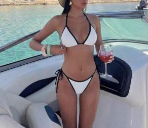 TWO PIECE / BIKINI SET / SWIM WEAR / BEACH WEAR / SUMMER OUTFIT / WITH PADS / SWIMMING OUTFIT