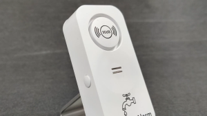 KERUI Alarm Sensor kebocoran air Smart Water Leak Detector Sensor Banjir Tuya 90 dB WIFI Control