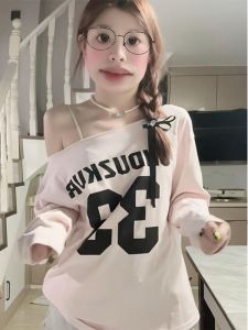 American Retro Sweet and Spicy Letters Print Oblique Shoulder Long Sleeves T-shirt Female Early Autumn Loose and Lazy Style off Shoulder Pullover Tops
