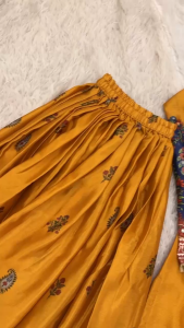 [PRE-ORDER] Ready Made Pure Chinon Silk Suit (10-15days delivery)