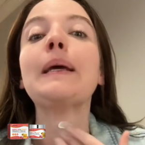 EELHOE ครีมกระชับคอ ครีมบำรุงคอ Neck Firming Cream ลด ริ้วรอยที่คอ ครีมบำรุงคอยกกระชับให้ความชุ่มชื้น (50ml)