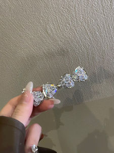 Korean Style Girls Hair Clips Butterfly Knot Diamond Embedded Duckbill Clip Fashionable Luxury Womens Side Clips Hair Accessories